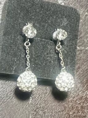 Dainty Silver Crystal Drop Earrings - Rhinestones